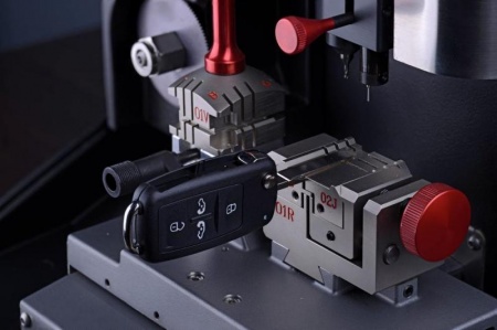 Comment obtenir un double de cl&eacute;s de voiture rapidement ?